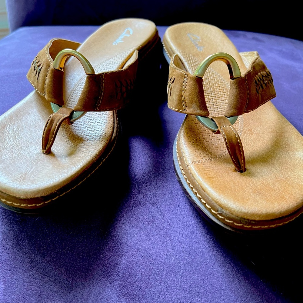 Clarks  sandals, tan leather with silver & bronze ring.    size 8 1/2M